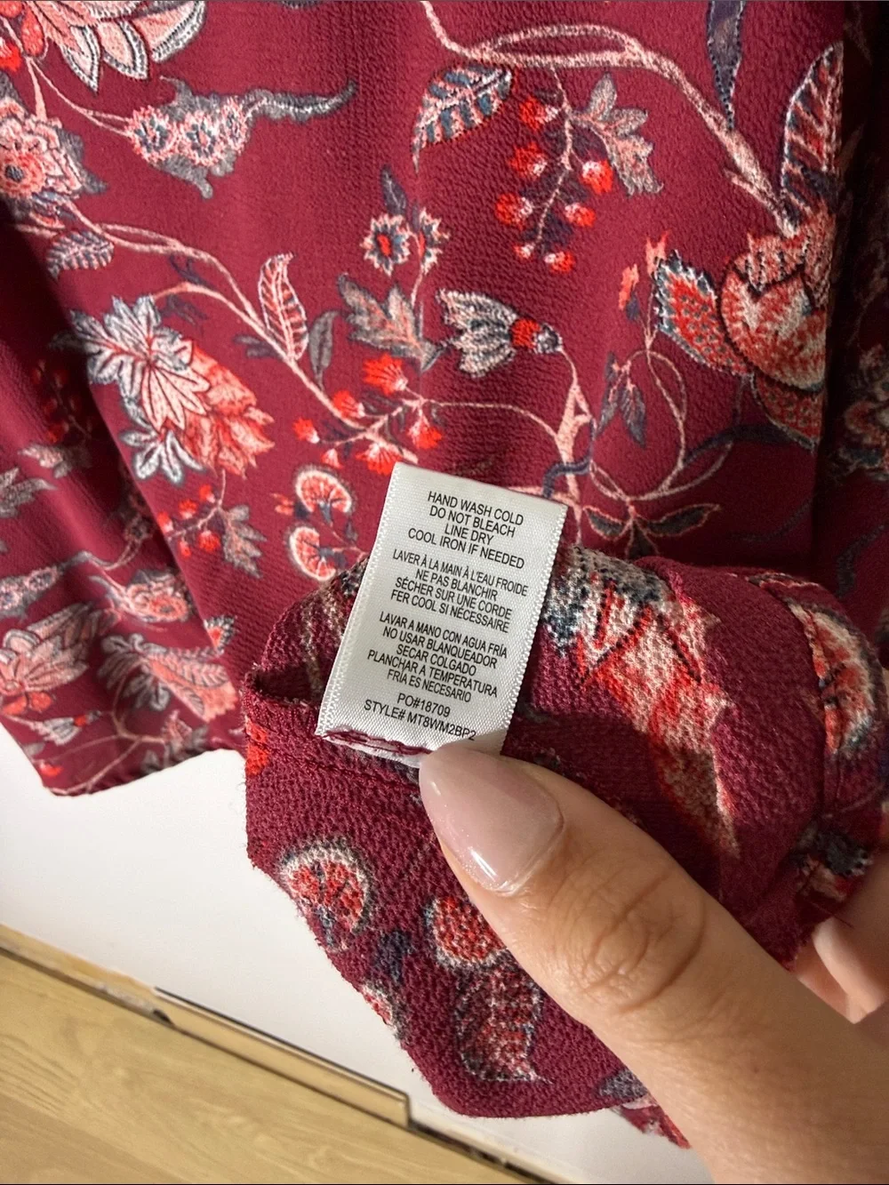 Bobeau Burgundy Floral Scoop Neck Blouse Size Large